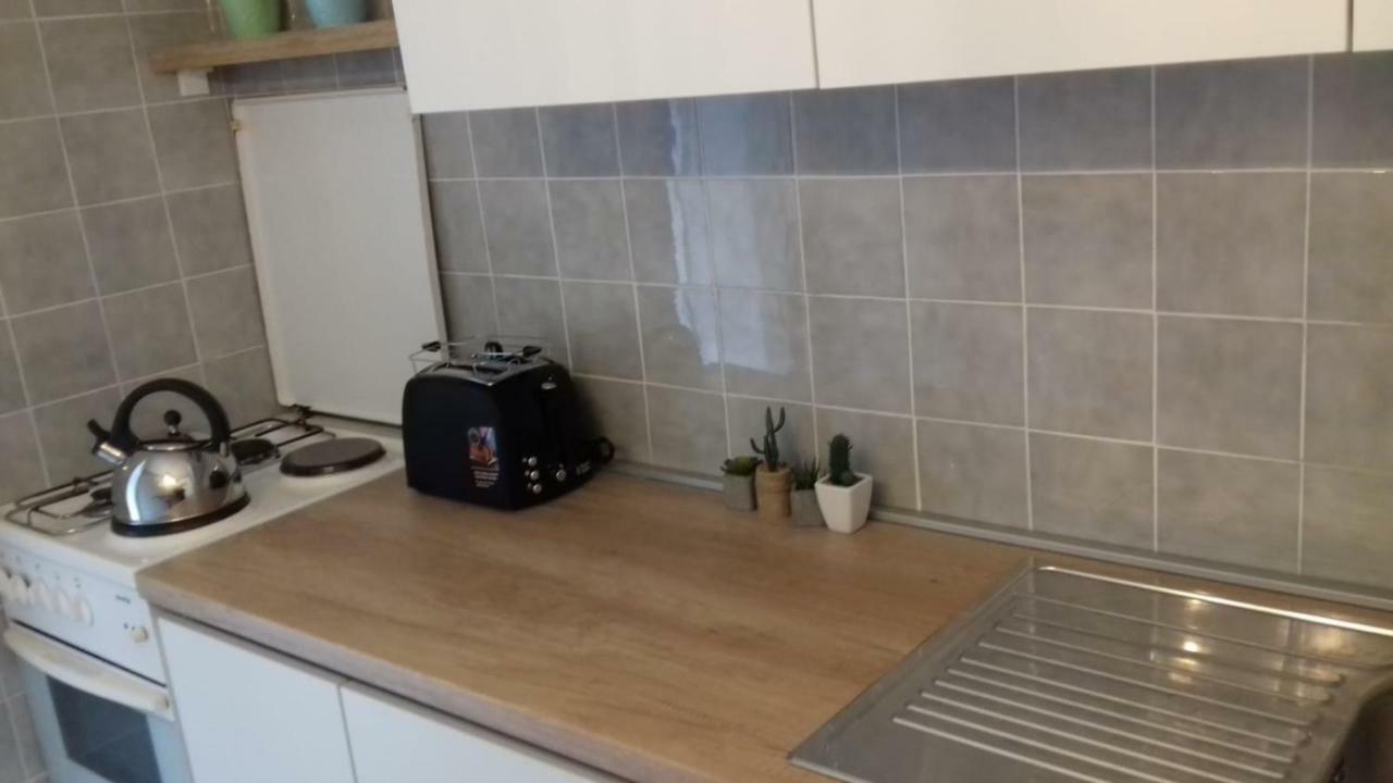 Apartmani Paulo Vis Buitenkant foto