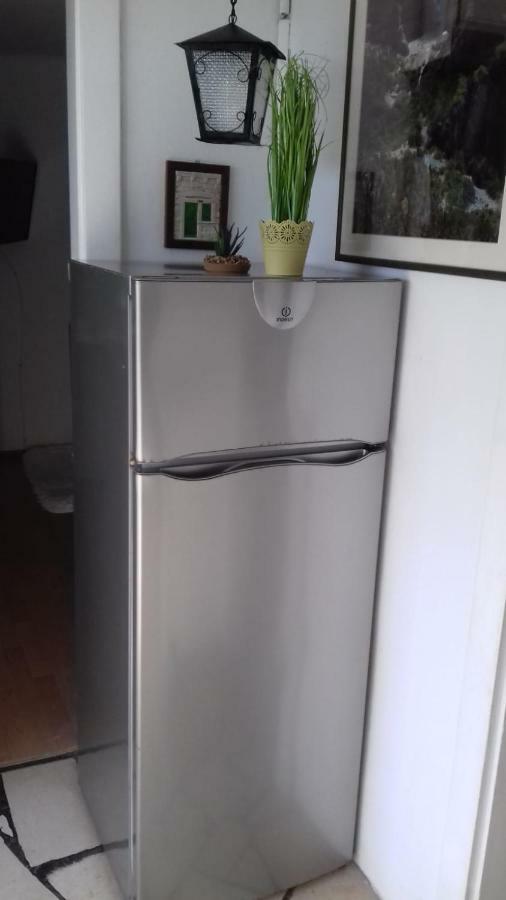 Apartmani Paulo Vis Buitenkant foto